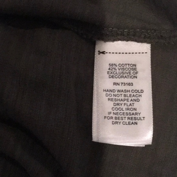 Olive CUPIO tiered short sleeve top - Picture 4 of 4